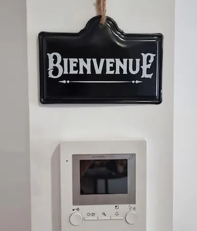 Le P'tit Indus , Duplex *